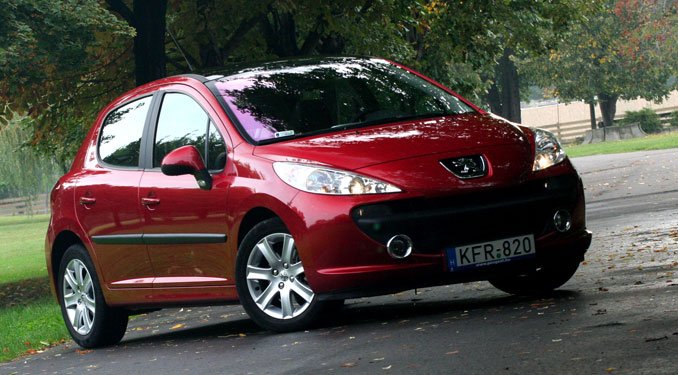 Teszt: Peugeot 207 1.6 HDi 22