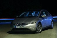 Teszt: Honda Civic 2.2 i-CTDi 41