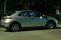 Teszt: Honda Civic 2.2 i-CTDi 44