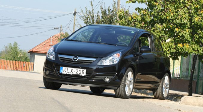 Teszt: Opel Corsa 1.4 és 1.3 CDTI 11