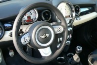 Vezettük: Mini Cooper S 2006 37