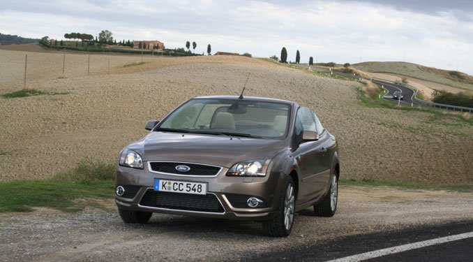 Teszt: Ford Focus CC 16