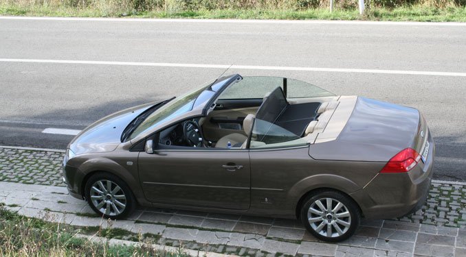 Teszt: Ford Focus CC 20