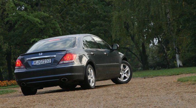 Teszt: Honda Legend 3.5V6 14