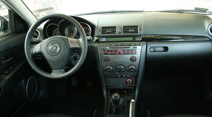 Teszt: Mazda3 Sport CD 110 TX 20