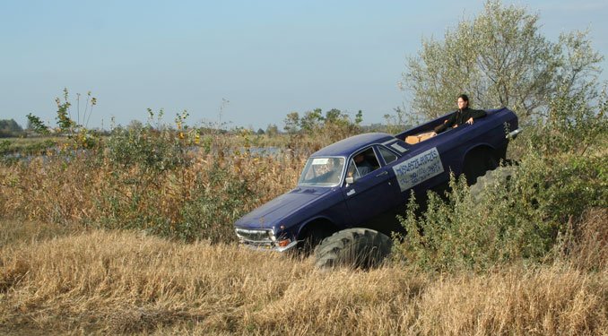 A Trabant-gyilkos Volga bigfoot 21