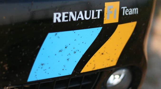 Teszt: Renault Megane RS F1 Team 13