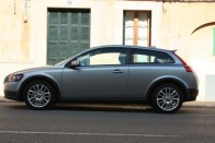 Teszt: Volvo C30 T5 és D5 62