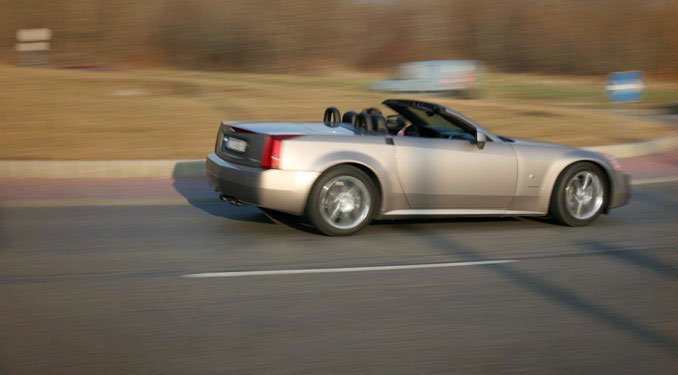 Teszt: Cadillac XLR 13