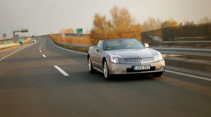 Teszt: Cadillac XLR 23