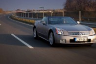 Teszt: Cadillac XLR 55