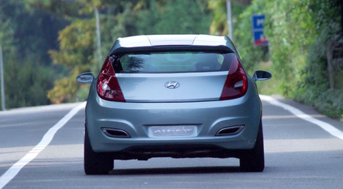 2007 májusban érkezik a széria Hyundai Arnejs