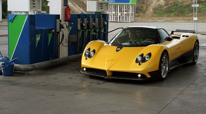 Teszt: Pagani Zonda F 25