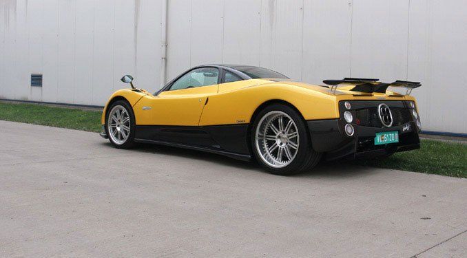 Teszt: Pagani Zonda F 22