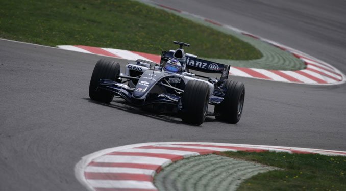 Jövőre Toyota motorral indul a Williams