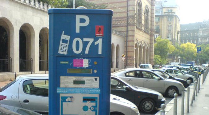 Ingyen parkolás a fővárosban