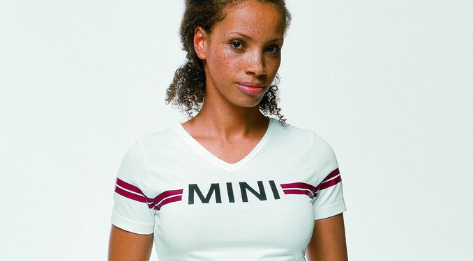 2348_22082_1000x700.jpg | Vezess | Vezess 6000 Ft alatt van egy MINI-s trikó