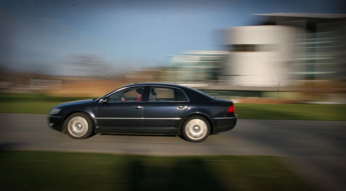 Teszt: VW Phaeton 57