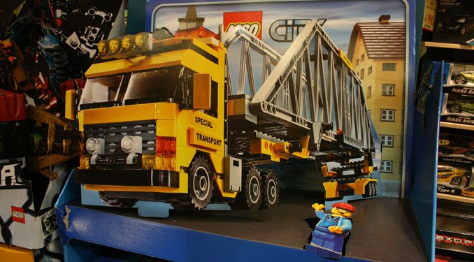 2364_22281_1000x700.jpg | Vezess | Vezess Elég drága a LEGO