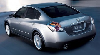 Zöld útra lép a Nissan