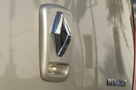 Teszt: Renault Thalia 1.4 16V 34