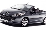 Saját fejlesztésű tetőt kap a Peugeot 207 CC