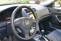 Teszt: Honda Accord 2.4 35