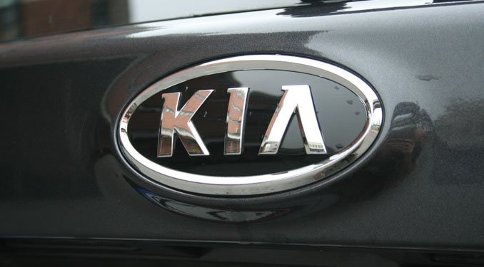 Teszt: KIA Carens 2,0 CRDi 29