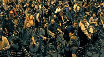 Utcára mennek a bringások