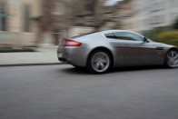 Teszt: Aston Martin V8 Vantage