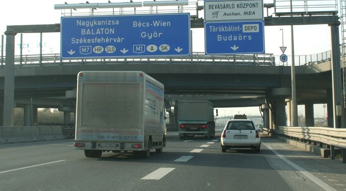 Mégsem kell fizetni a főutak használatáért