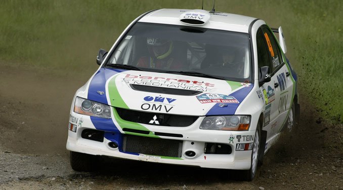 Benik az első osztályban csak WRC-vel versenyzett, most ül először N-es autóba