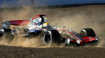 Bajban a Forma-1 élcsapatai