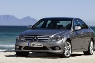 Hivatalosan: Mercedes-Benz C-osztály