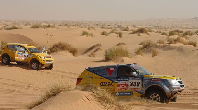 /Galeria/Dakar_2007/12_szakasz//Dakar_07_12_szak_szalay2.jpg