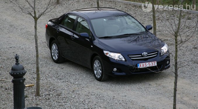 Vezettük: Toyota Corolla és Auris 14