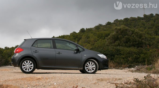 Vezettük: Toyota Corolla és Auris 17