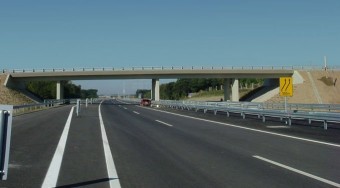 Útdíj a gyorsforgalmi és főutakon