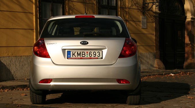 Teszt: Kia Ceed EX 1.6 52