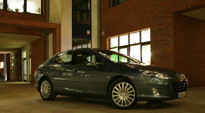 Teszt: Peugeot 407 2.7 Hdi 18