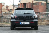 Teszt: Mazda 3 GTA Sport 2,0 48