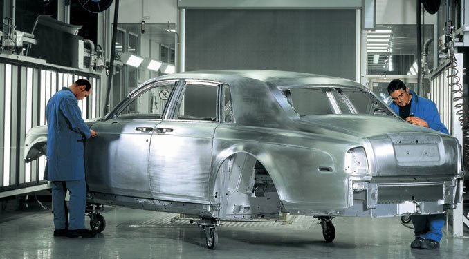 2316_21734_1000x700.jpg | Vezess | Vezess Csak a Phantom karosszériája készül itt