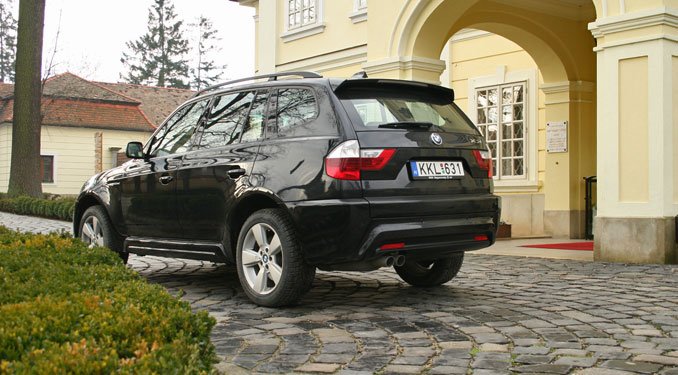 Teszt: BMW X3 3.0 SD 19