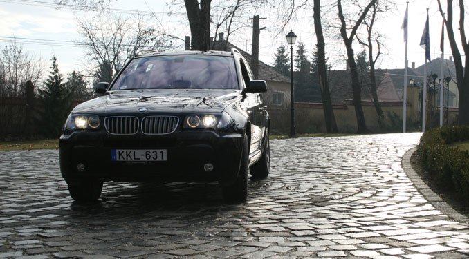 Teszt: BMW X3 3.0 SD 24