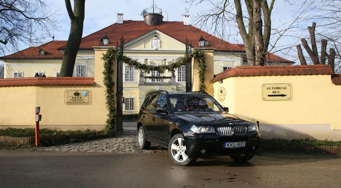 Teszt: BMW X3 3.0 SD 26