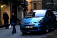 Bálnazsír: a legkönnyebb C4 Picasso is bő másfél tonnás