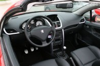 Vezettük: Peugeot 207 CC 79