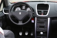 /Galeria/Tesztautok/Peugeot/207_CC_vezettuk//IMG_0985.jpg