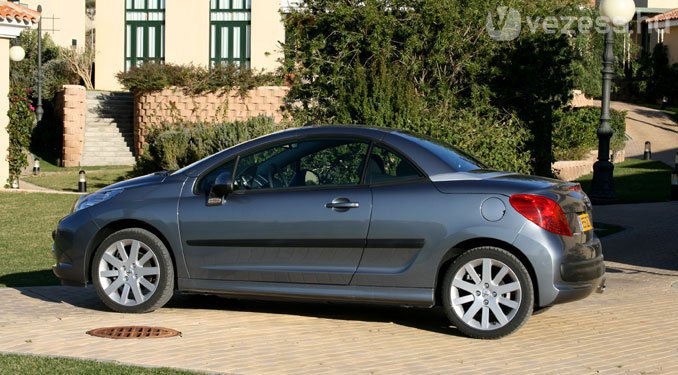 Vezettük: Peugeot 207 CC 50