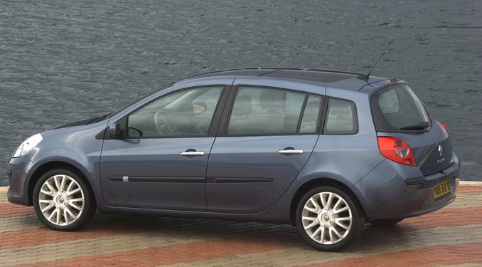 Szenzáció: Clióból is készül kombi